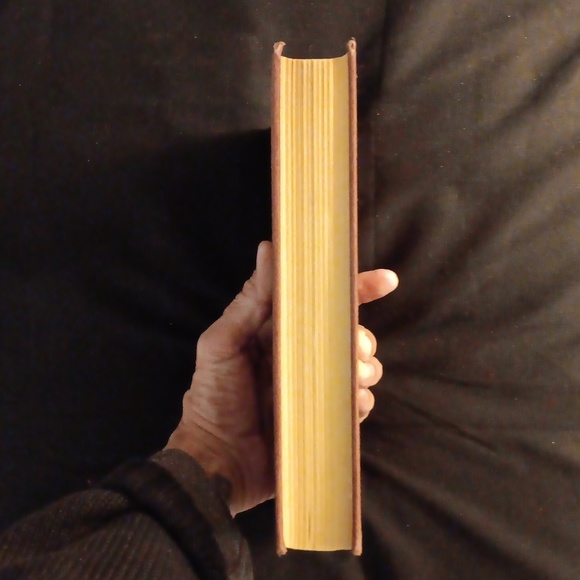 Book - Picture 7 of 8